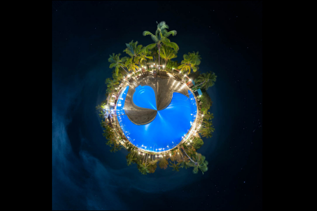 Little Planet Foto, Kleiner Planet Fotografie bei Nacht von LivingPhotos